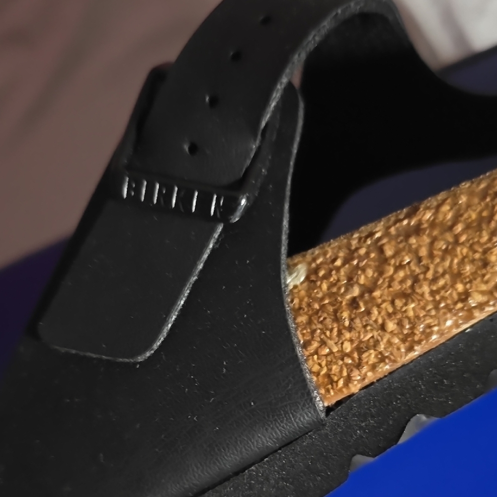 Birkenstock Black and Tan Sandal - Picture 6 of 7